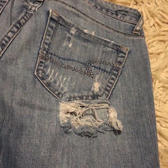 AE Skinny Jean-Heavily Distressed-Sz 4R - Picture 11 of 16